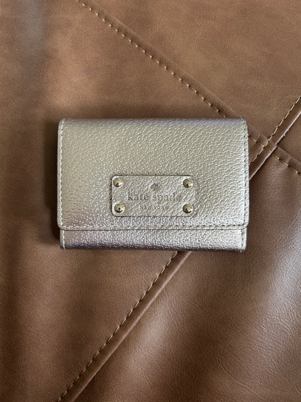 kate spade Metallic Gold Card Holder with Logo Plaque